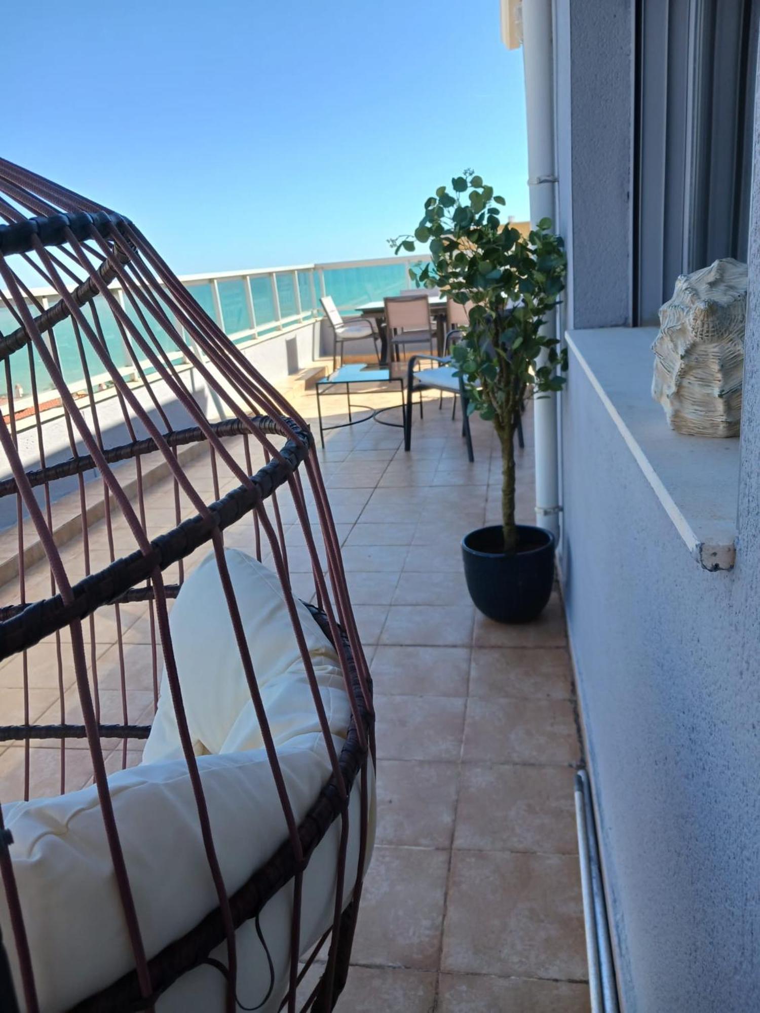 Precioso Atico Frente Al Mar Reformado 2025 Apartment Peniscola Luaran gambar
